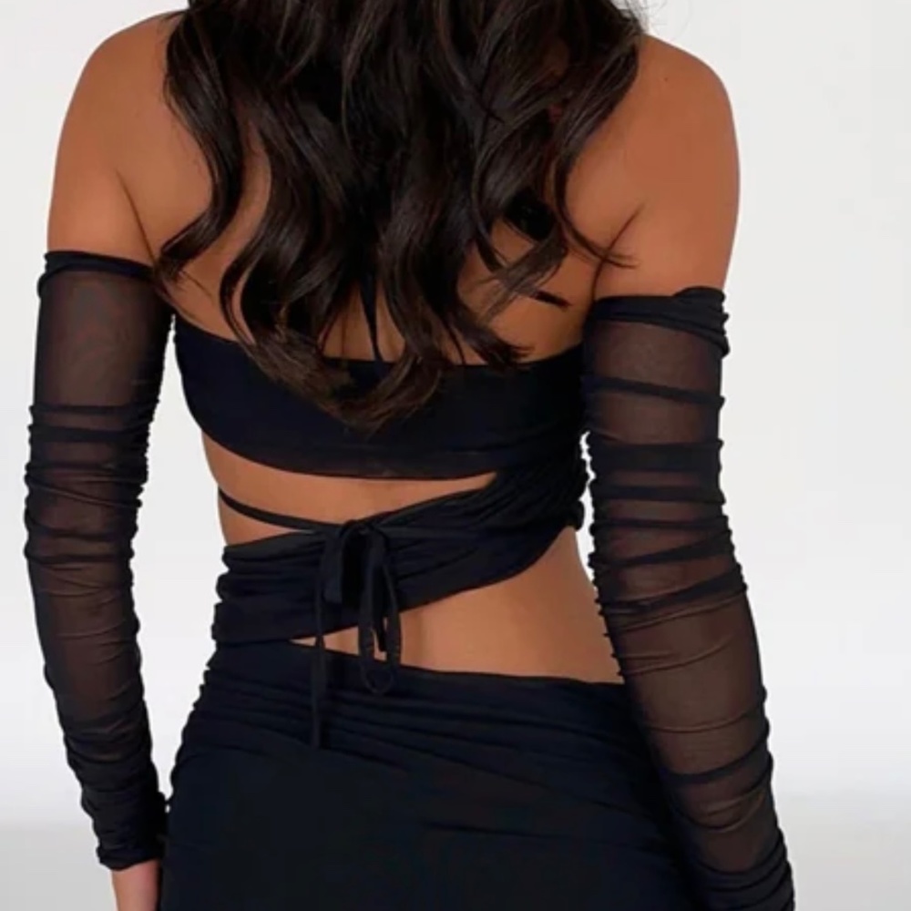 Dress - Picture 2 of 3
